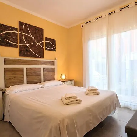 Appartement Bajo Con Jardin Cerca De La Playa By Host&joy Castell-Platja d'Aro